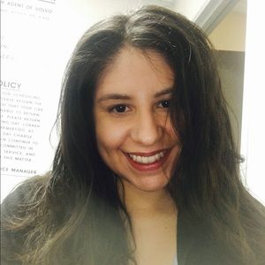 Meet your Posher, Monica